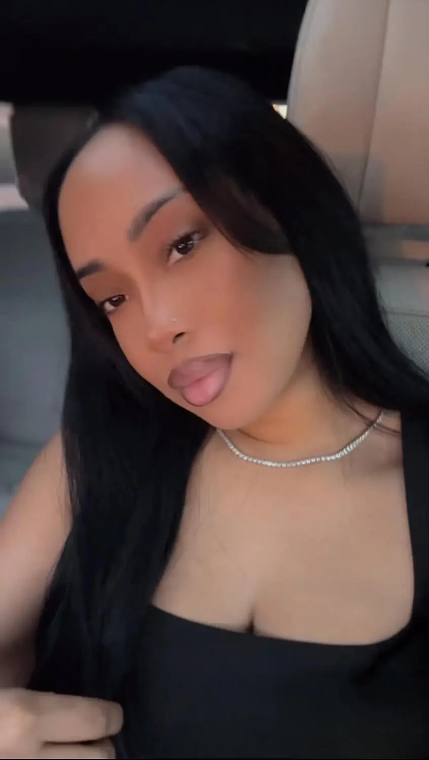 Escort Model Alyssa Aryà - 3