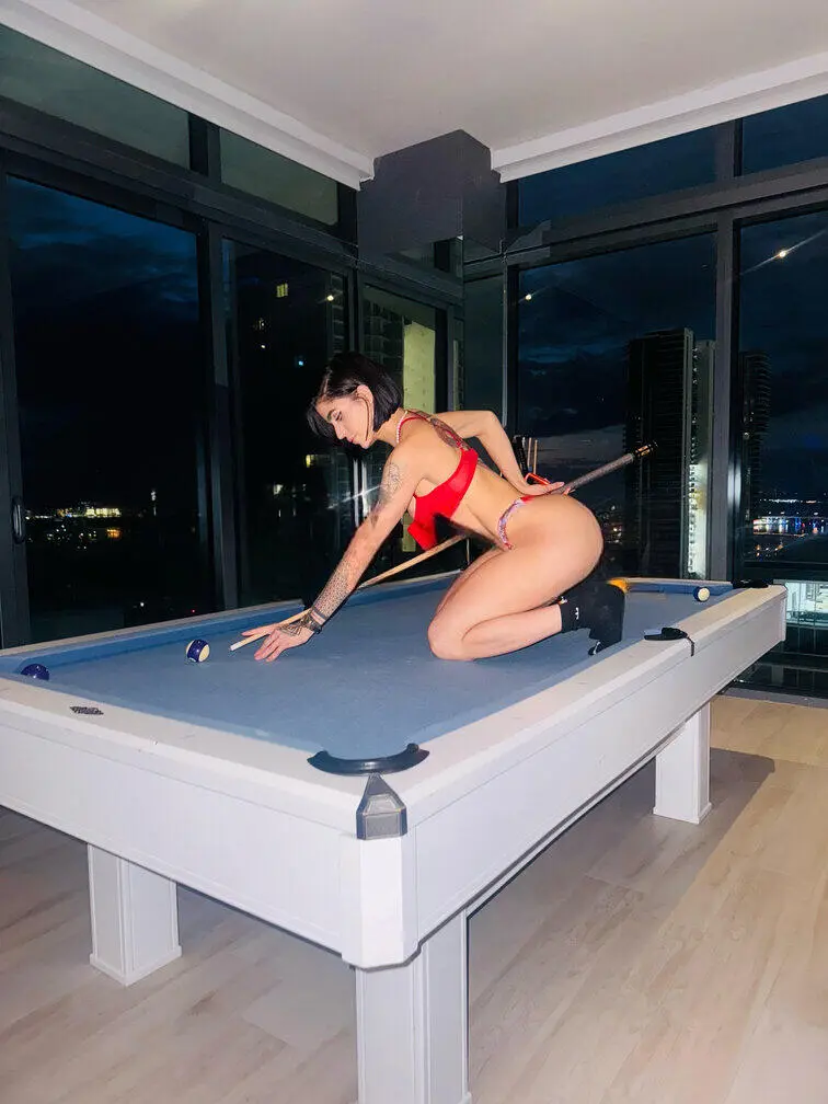Escort Model Andrea - 3