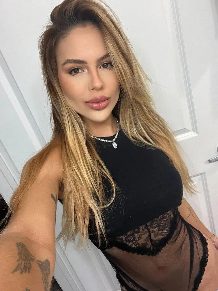 Escort Model ANGEL BRAZIL - 2