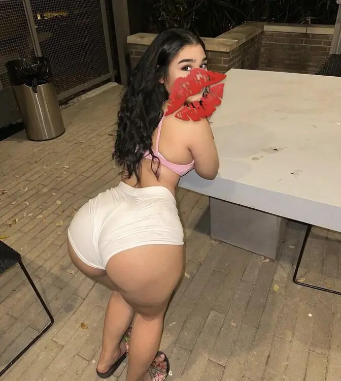 Escort Model Ash loveee - 5