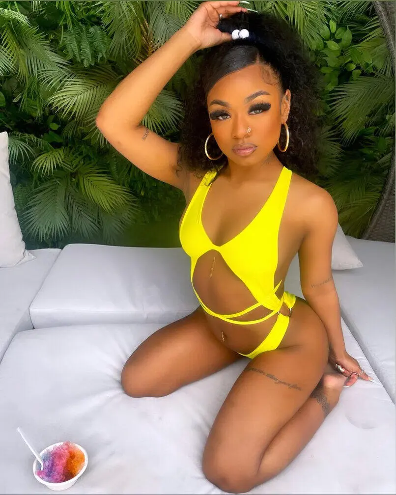 Escort Model Asia
