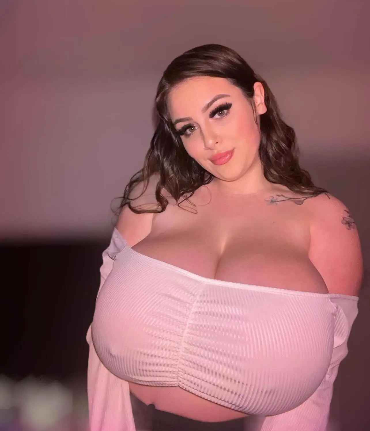 Escort Model Astarbabyxox - 3