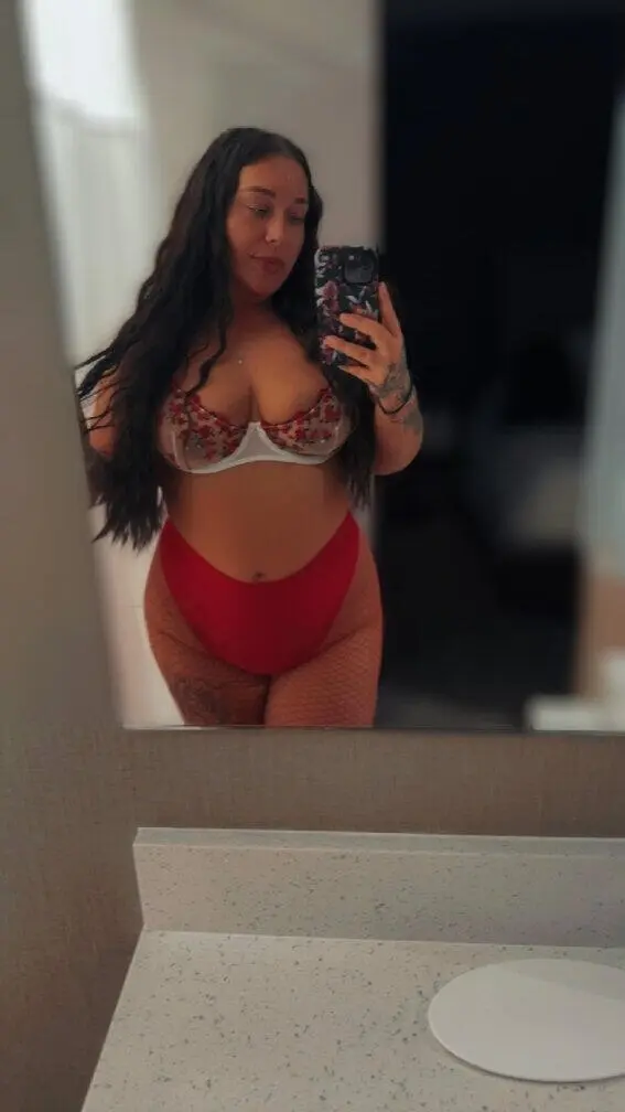 Escort Model Aubriana