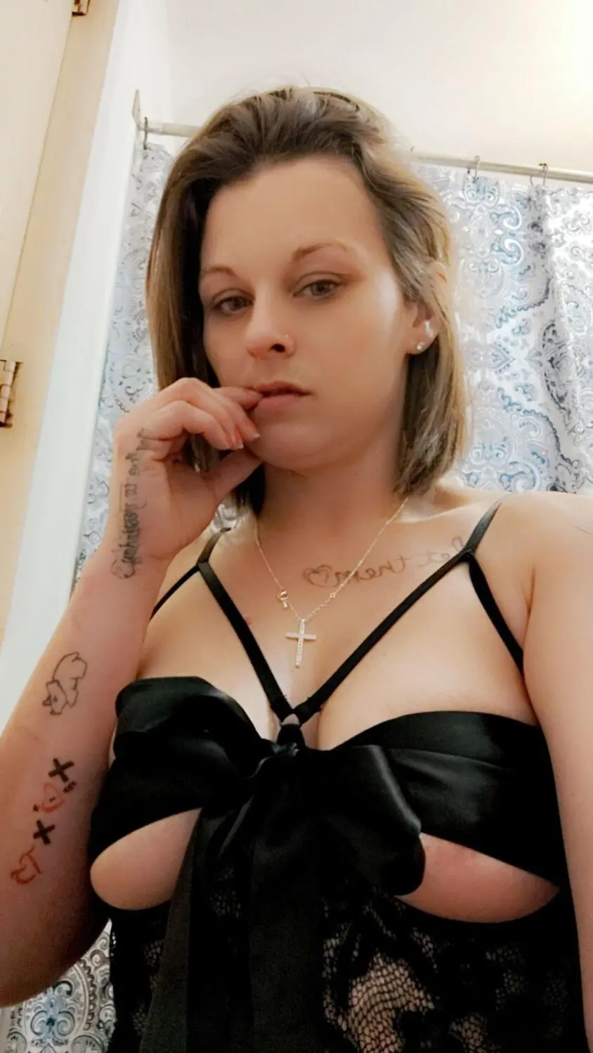 Escort Model Baddie - 3