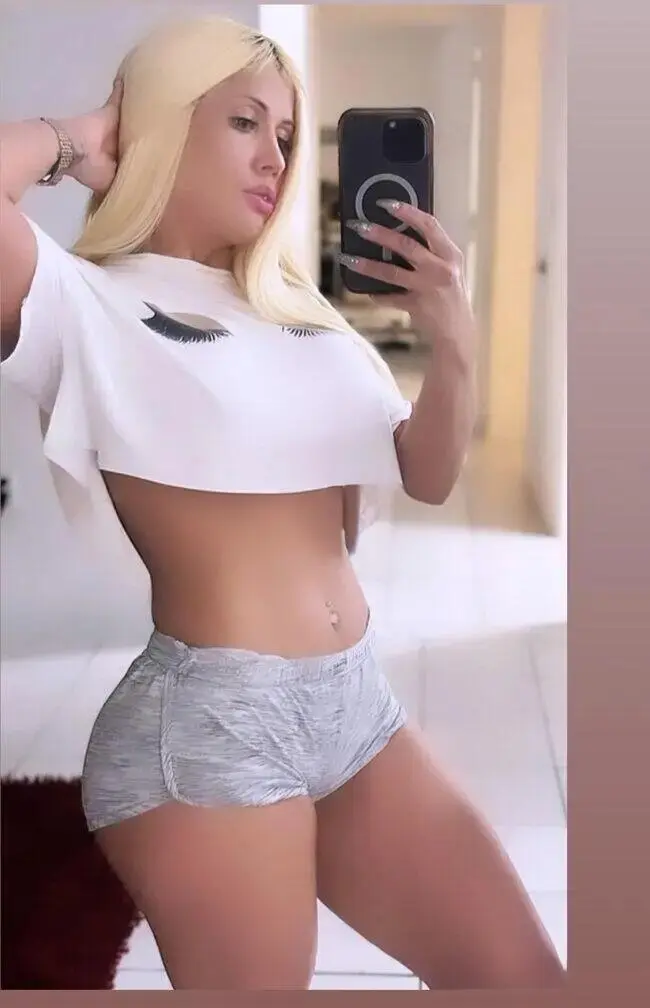Escort Model Barby - 2
