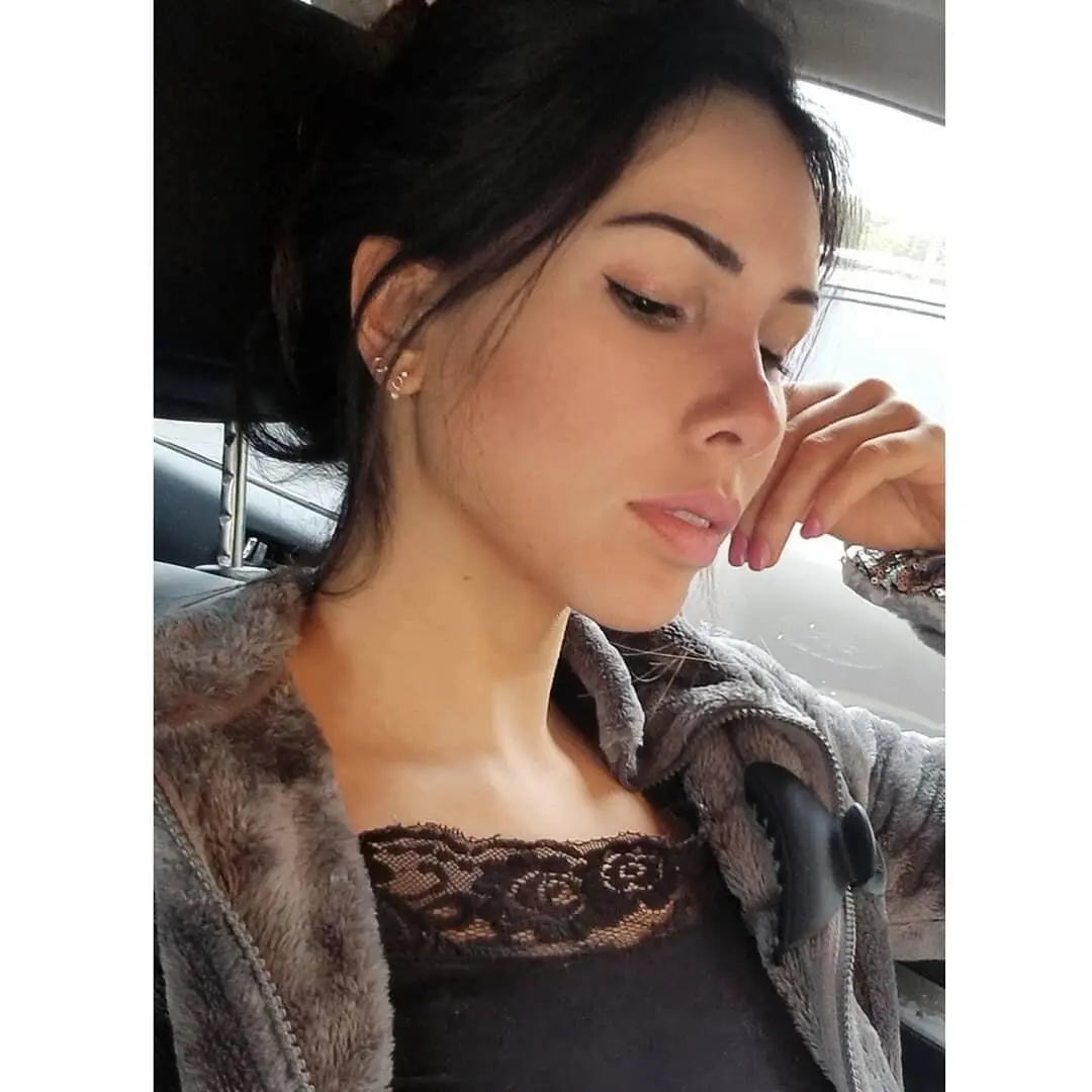 Escort Model BellaBrookz - 2