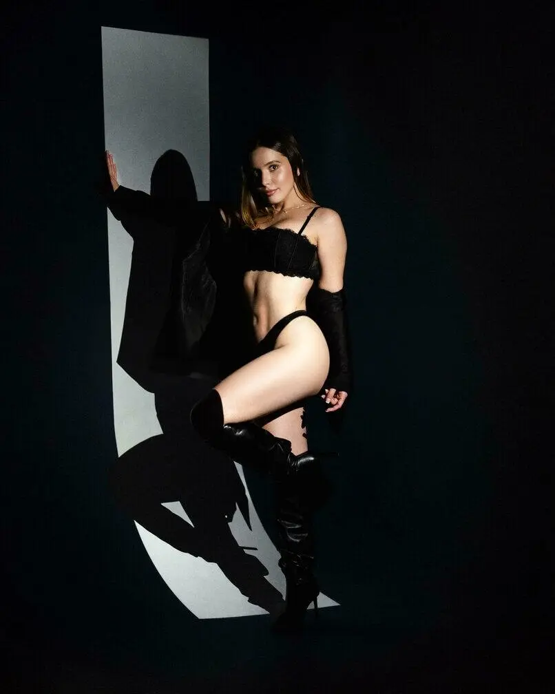 Escort Model Bianca - 3