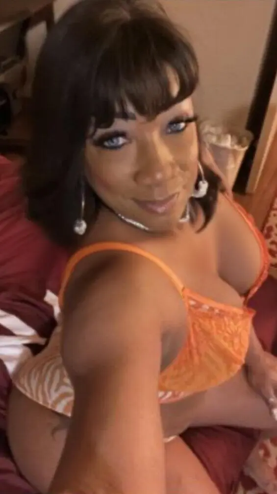Escort Model Blair