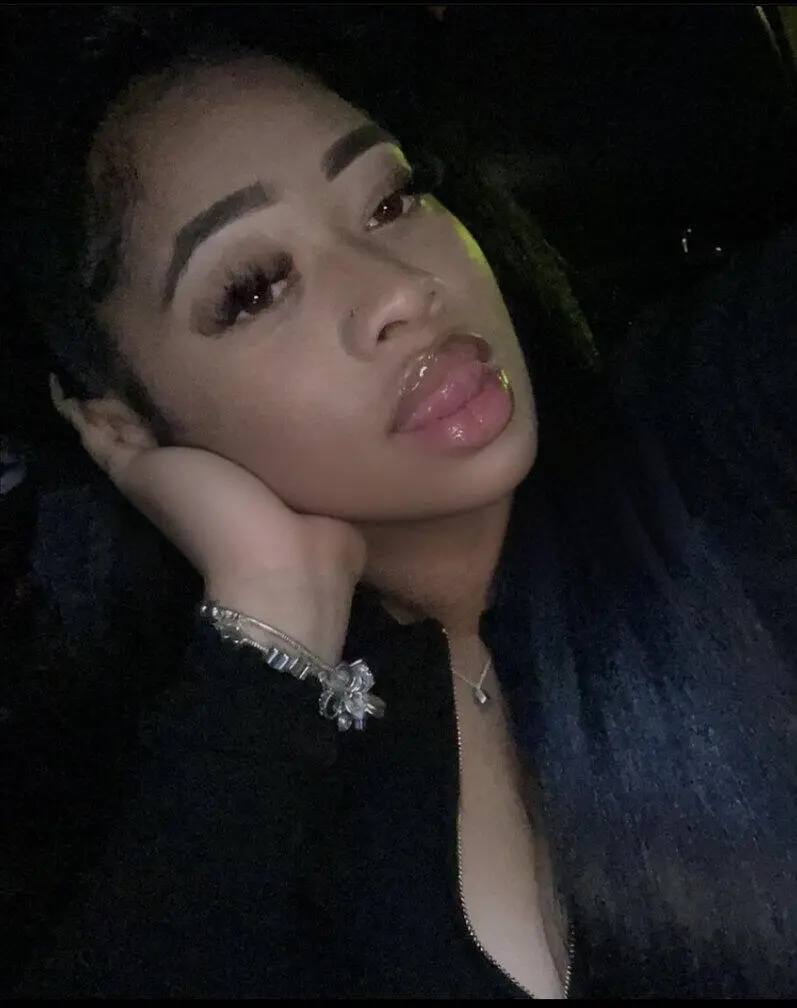 Escort Model Chyna - 5