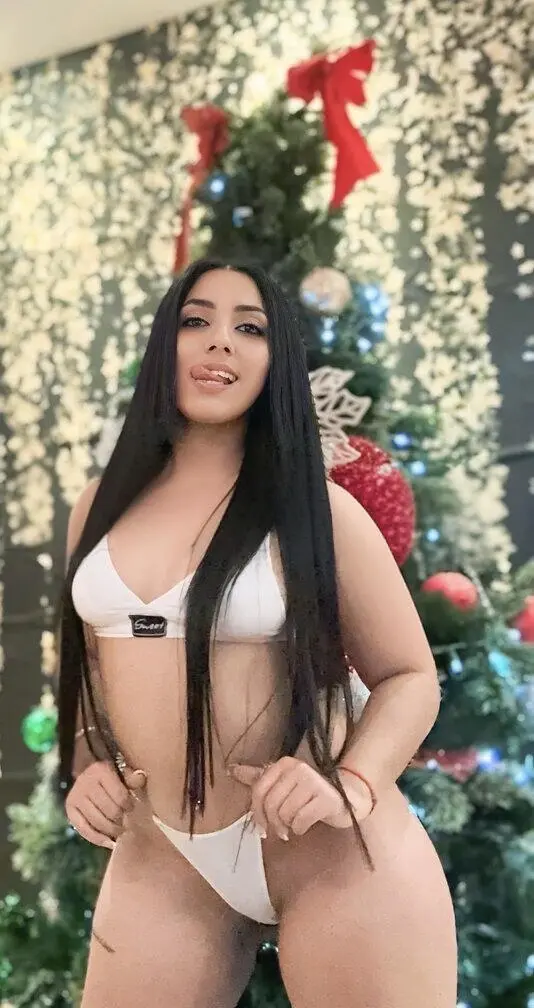 Escort Model Claudia