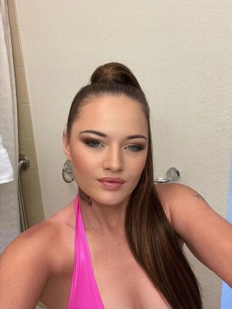 Escort Model Danica Itzyy