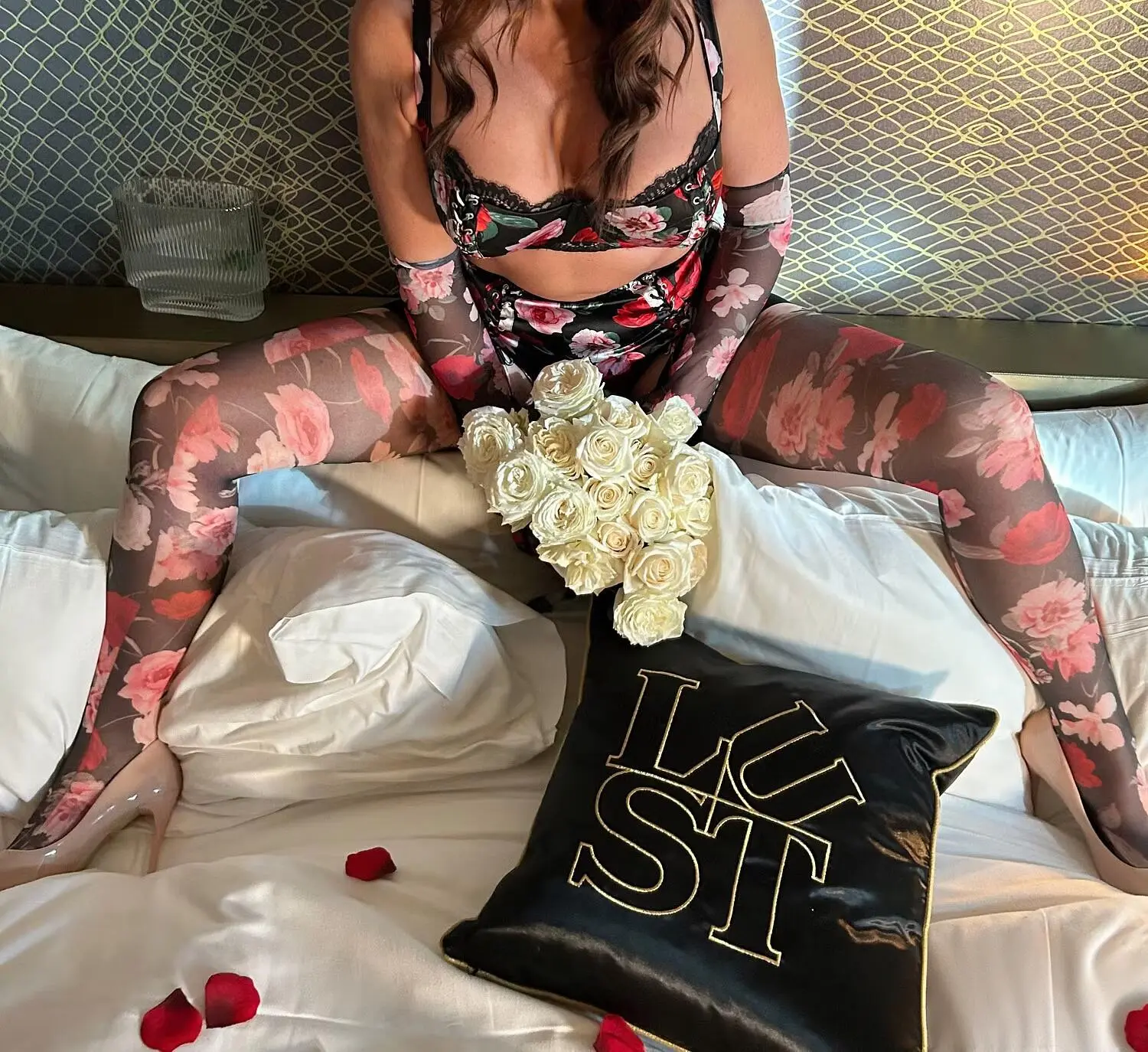 Escort Model Estella Monroe - 5