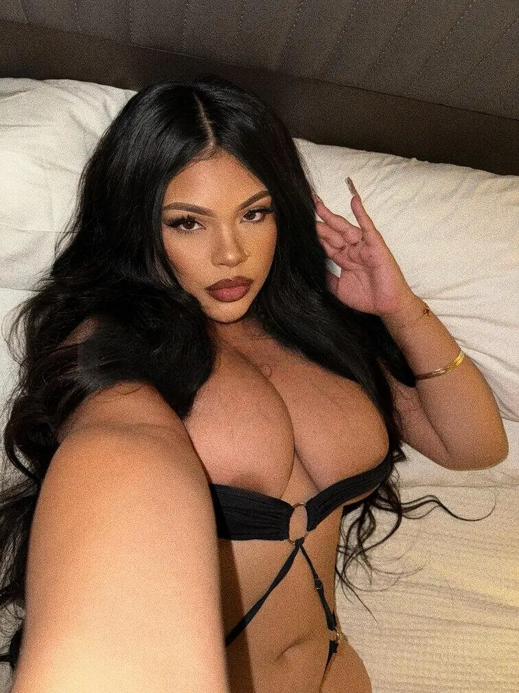 Escort Model Exotic latina
