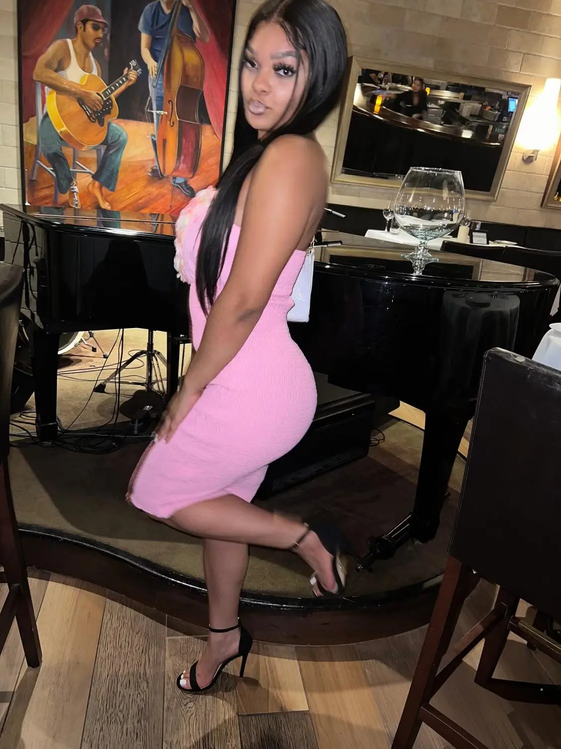 Escort Model Gigi - 4