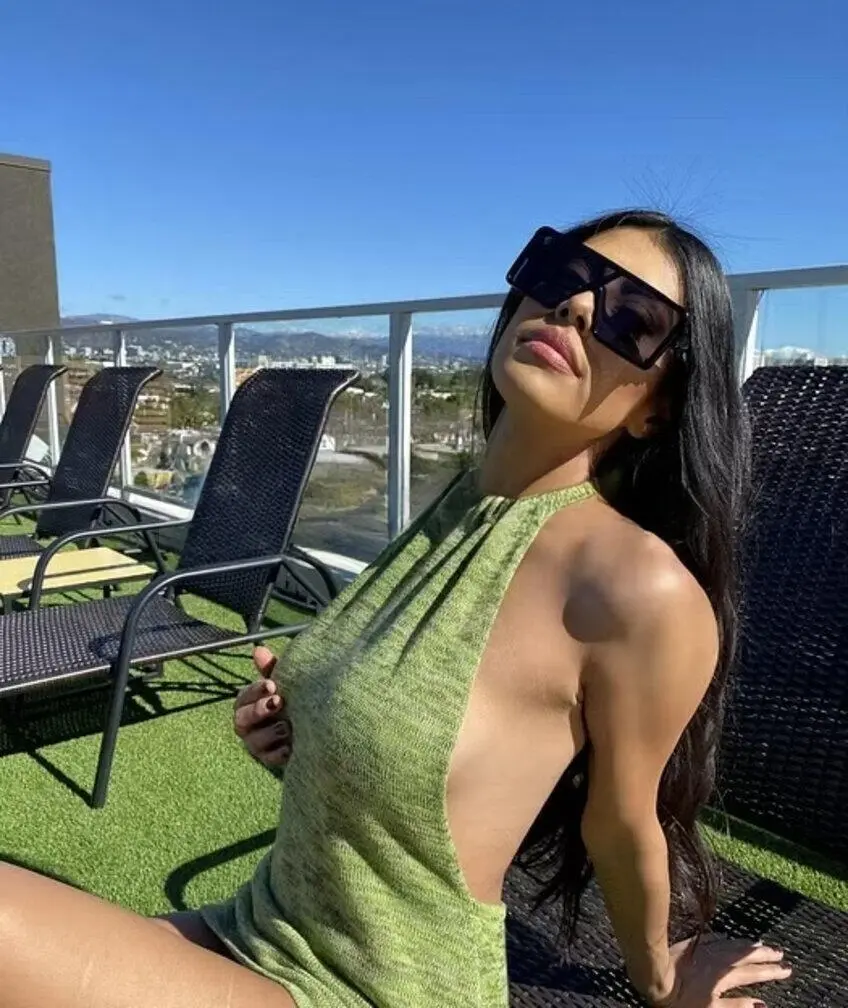 Escort Model GIGI - 2