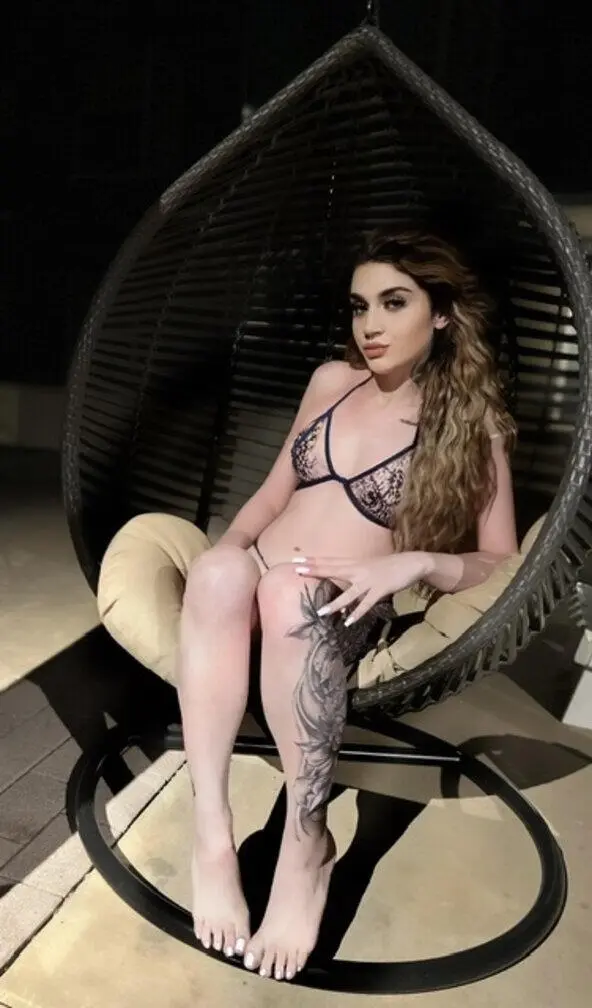 Escort Model Haley Kay - 5