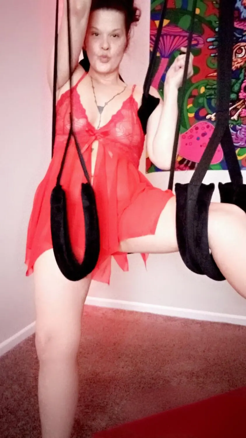 Escort Model Happy Arrangements - 5