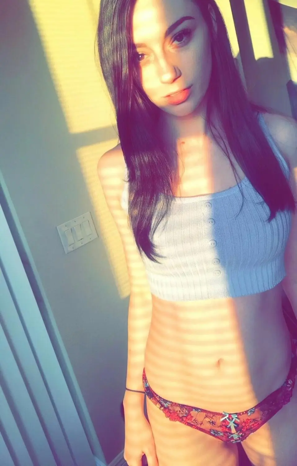 Escort Model Izzy_xx