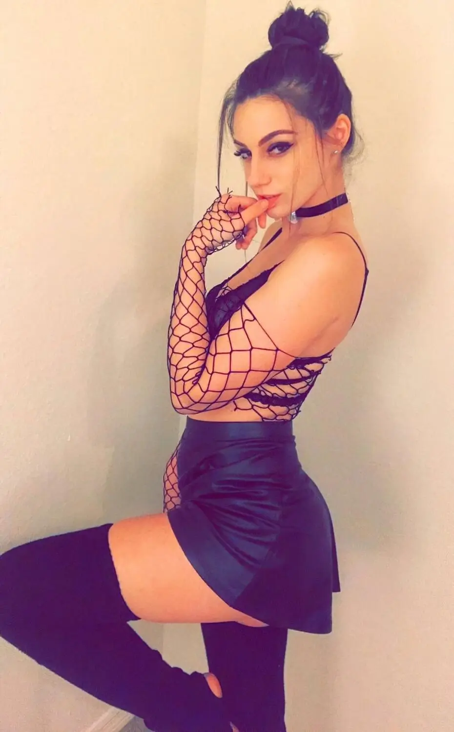 Escort Model Izzy_xx - 9