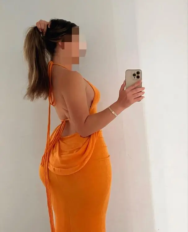 Escort Model JadaJ
