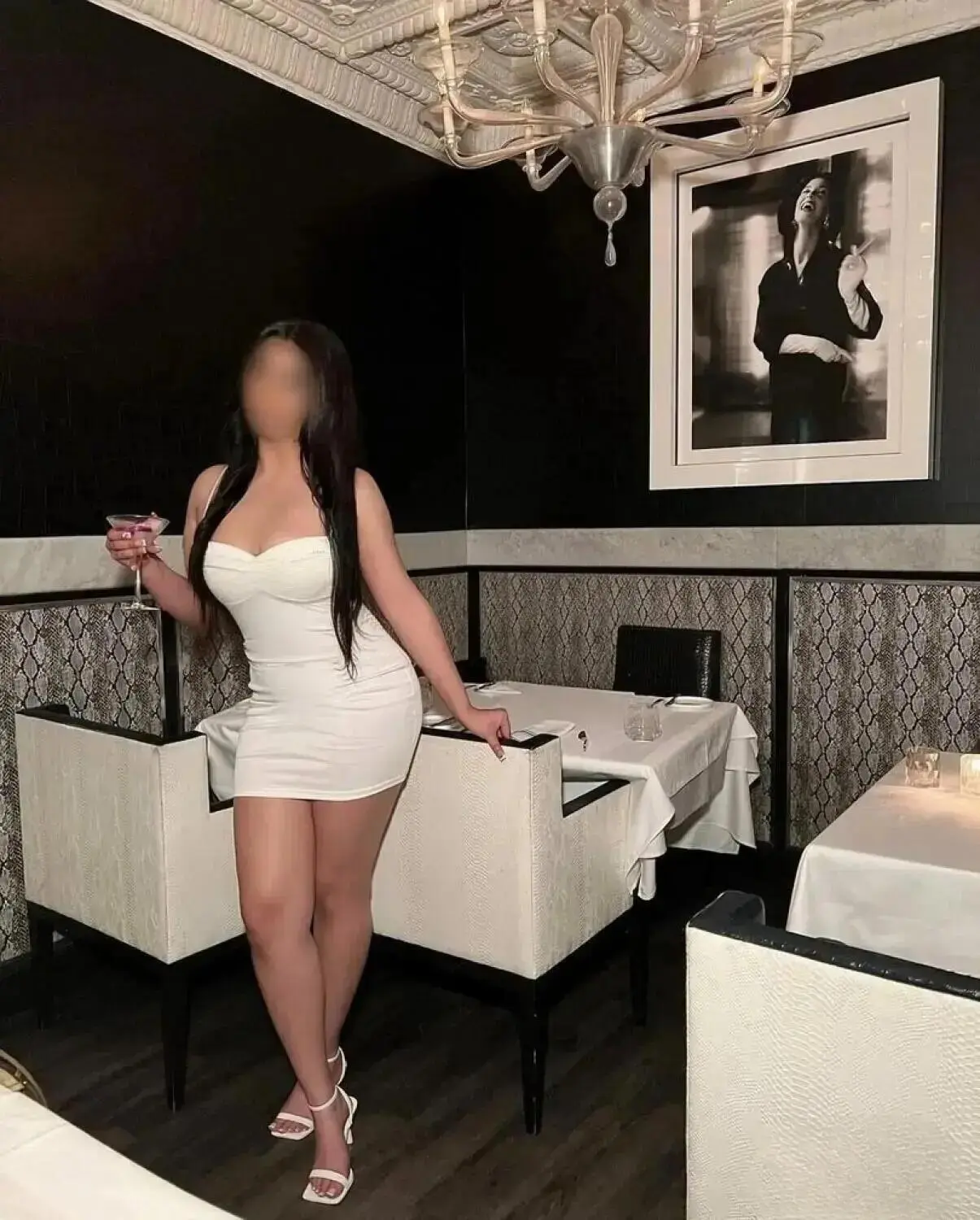 Escort Model Jasmine Rose - 4