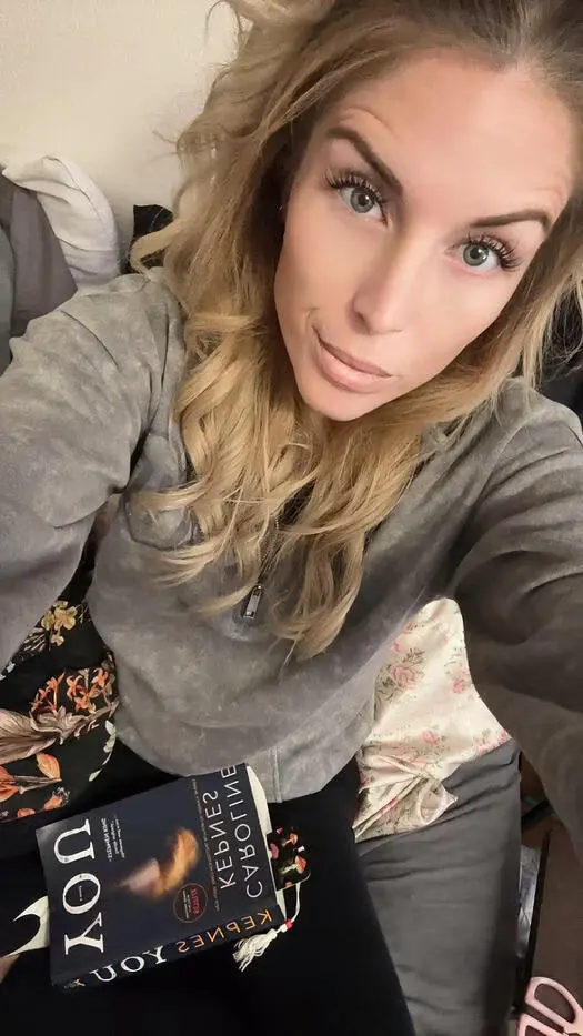 Escort Model Jasmine Wilde - 4