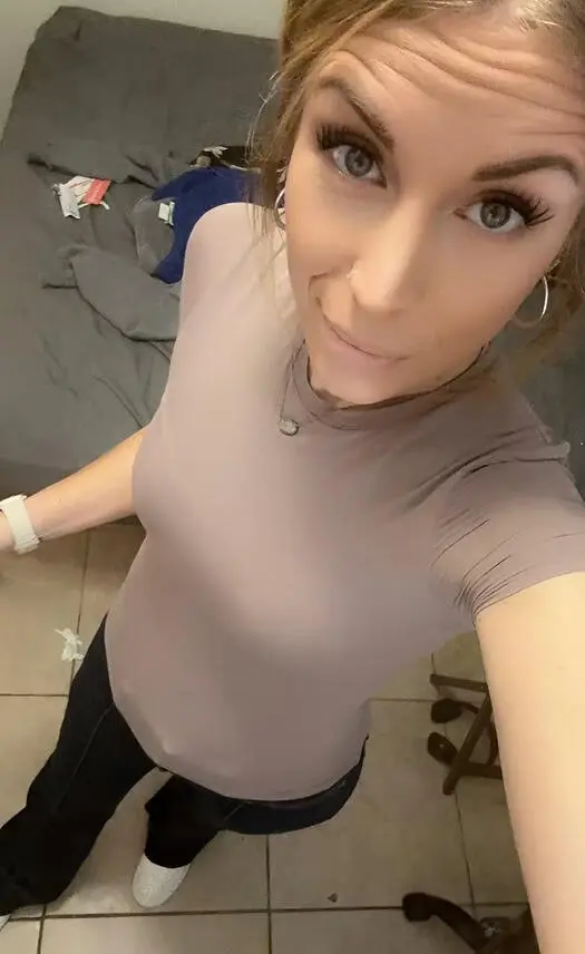 Escort Model Jasmine Wilde - 2