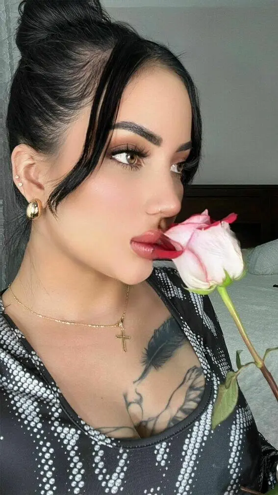 Escort Model Jessica - 4