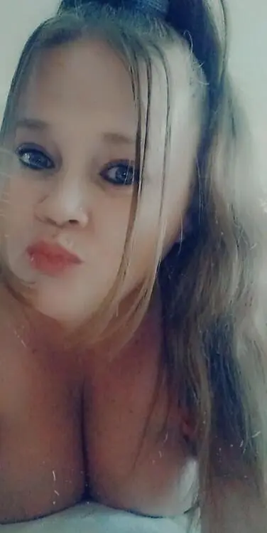 Escort Model k_luv - 10