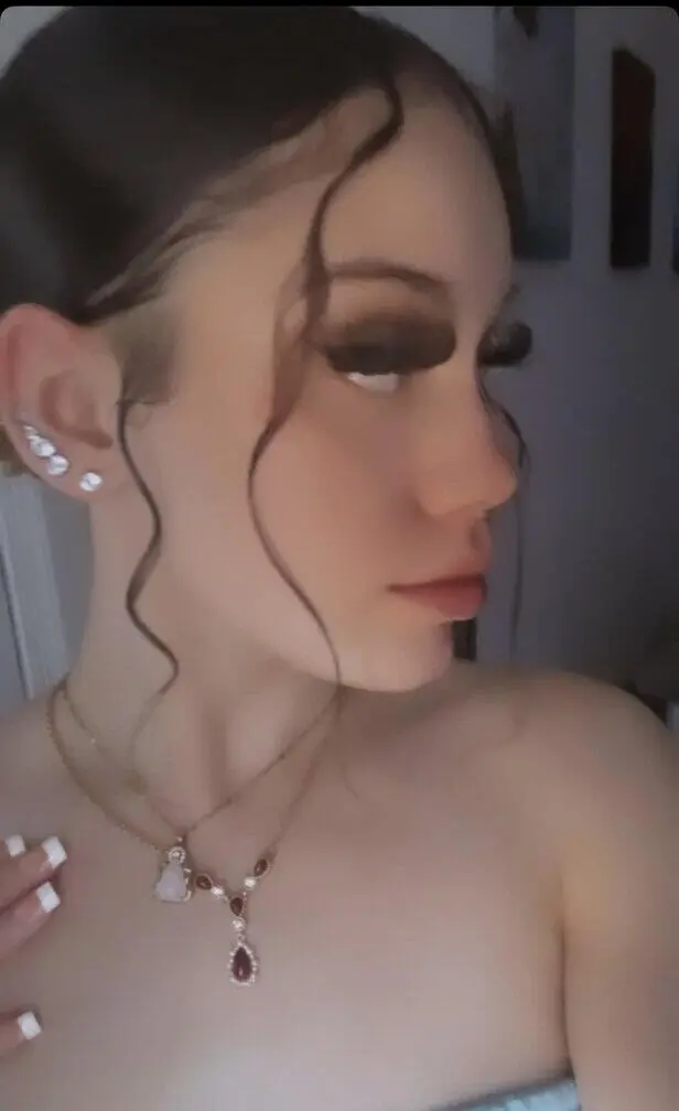 Escort Model Kior