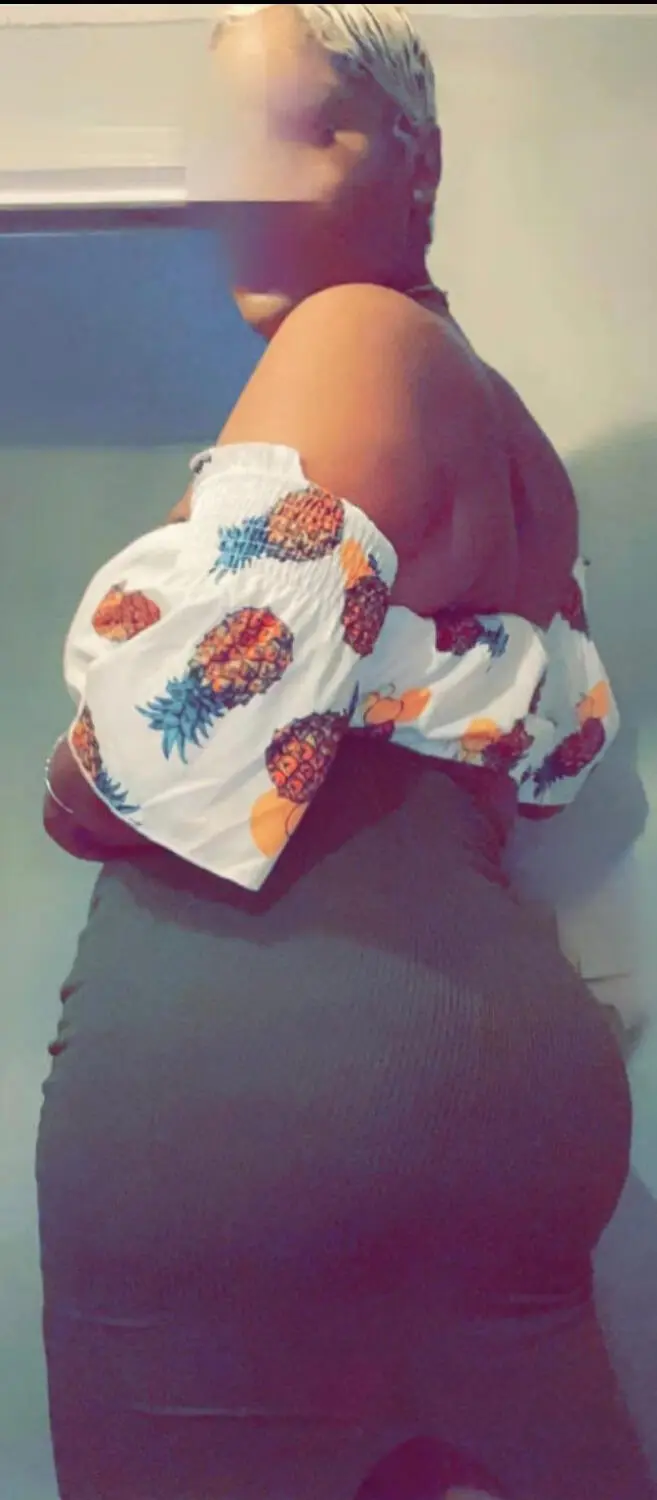 Escort Model Lauren - 5