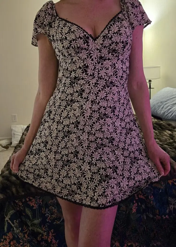 Escort Model Lisa - 3