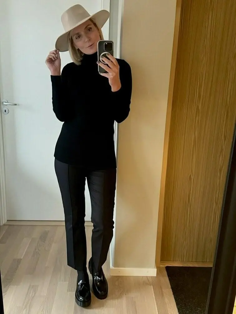 Escort Model Lynda - 3