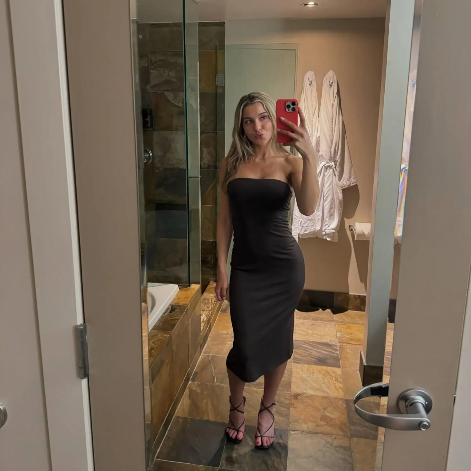 Escort Model Madiiitay - 2