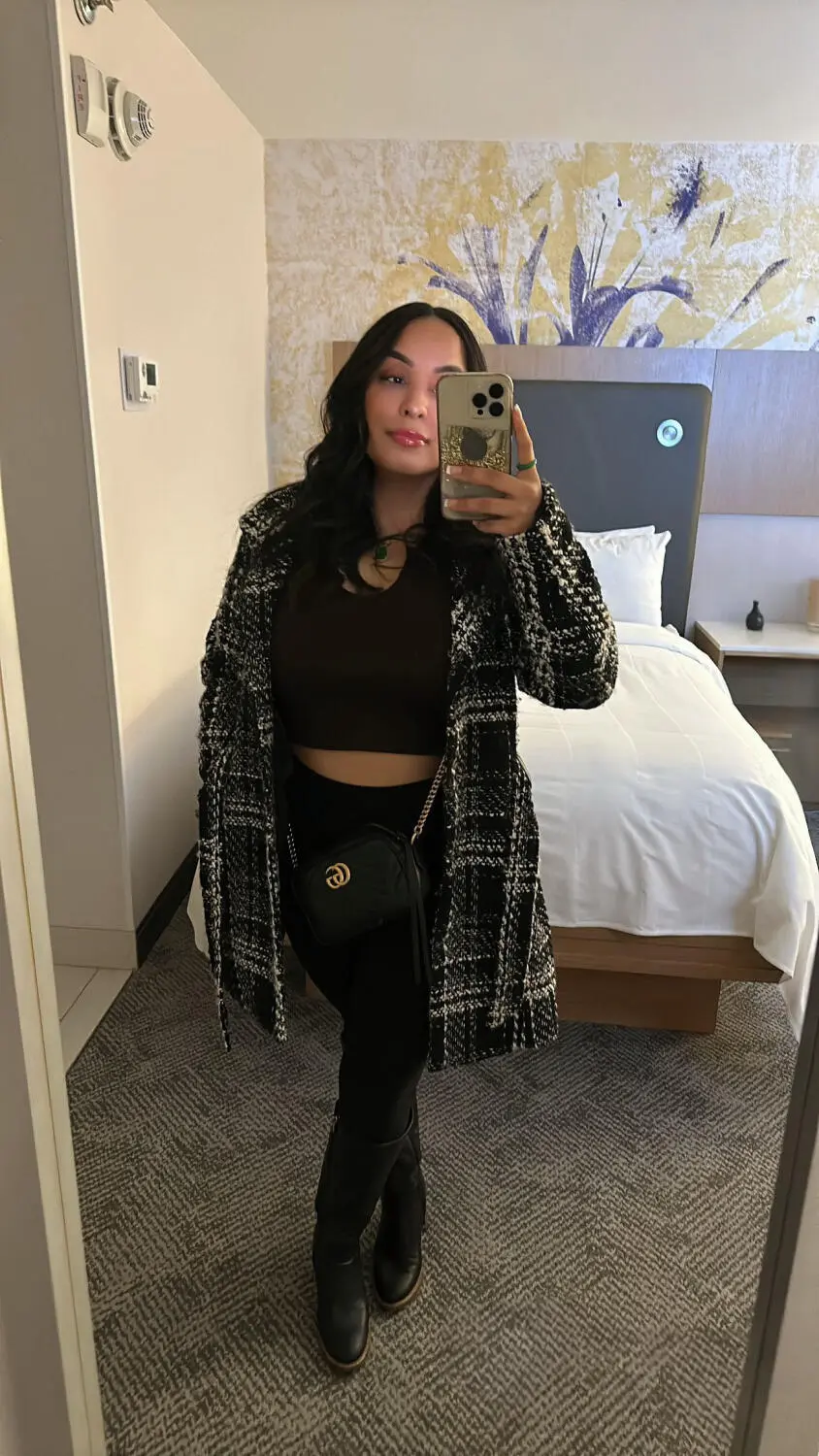 Escort Model Marayah - 2