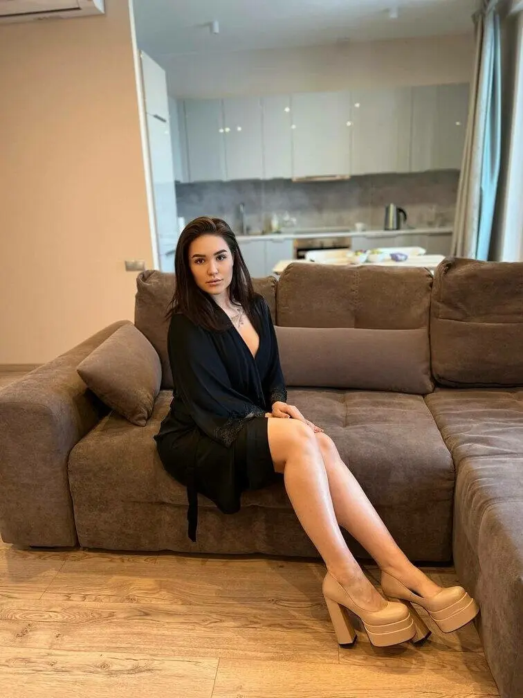 Escort Model Milana - 3