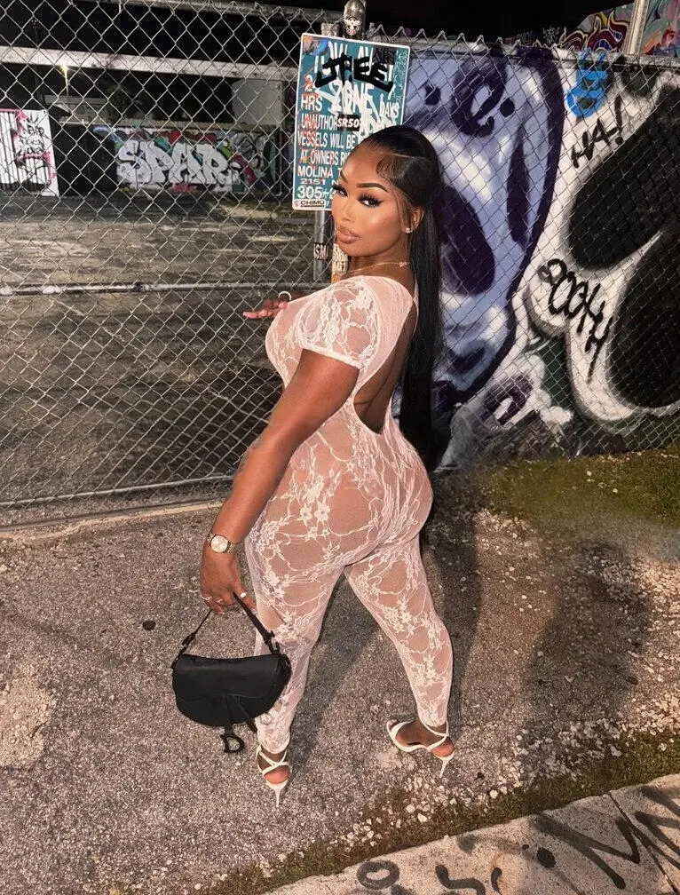 Escort Model Miss B