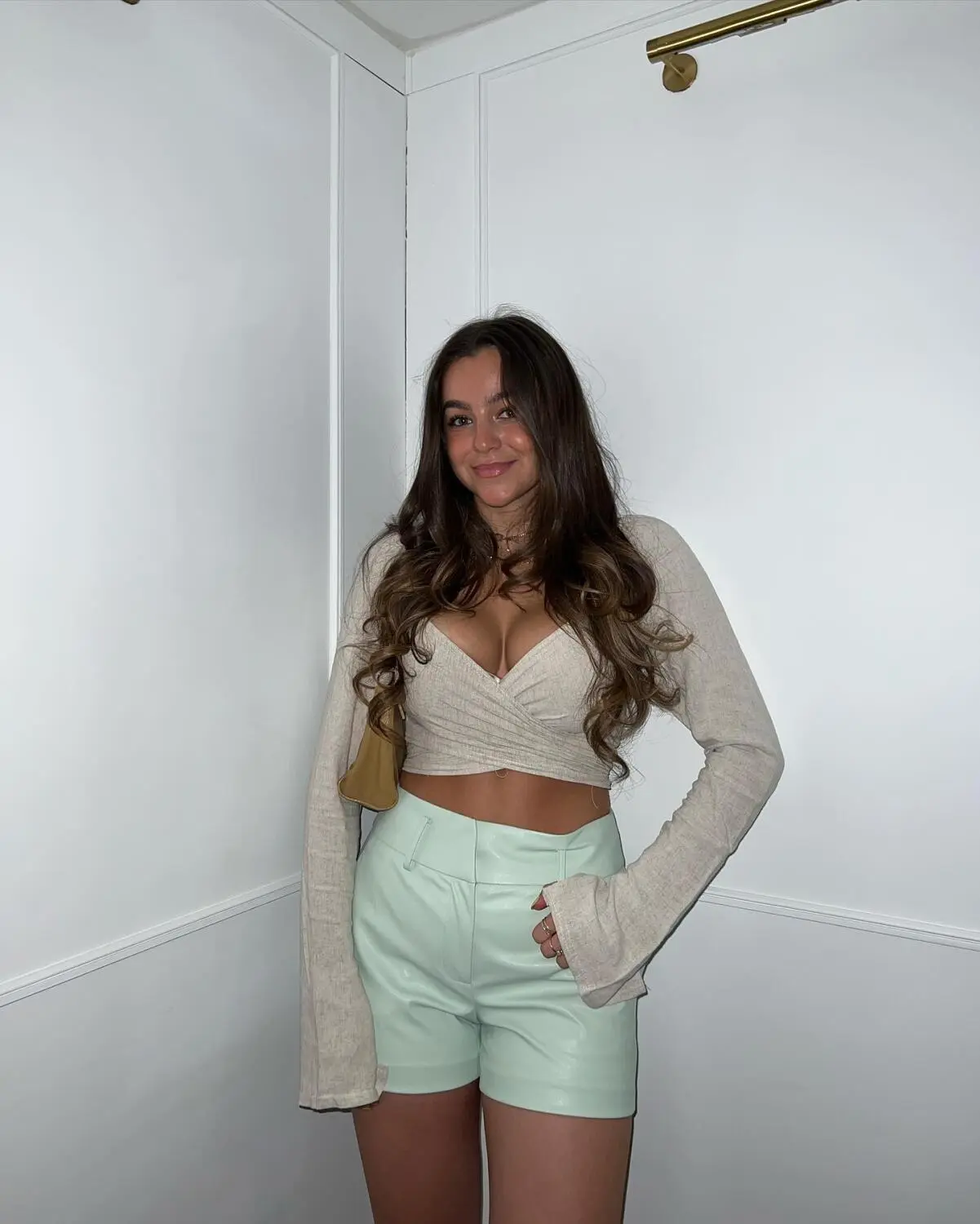 Escort Model Monikkamancini - 3