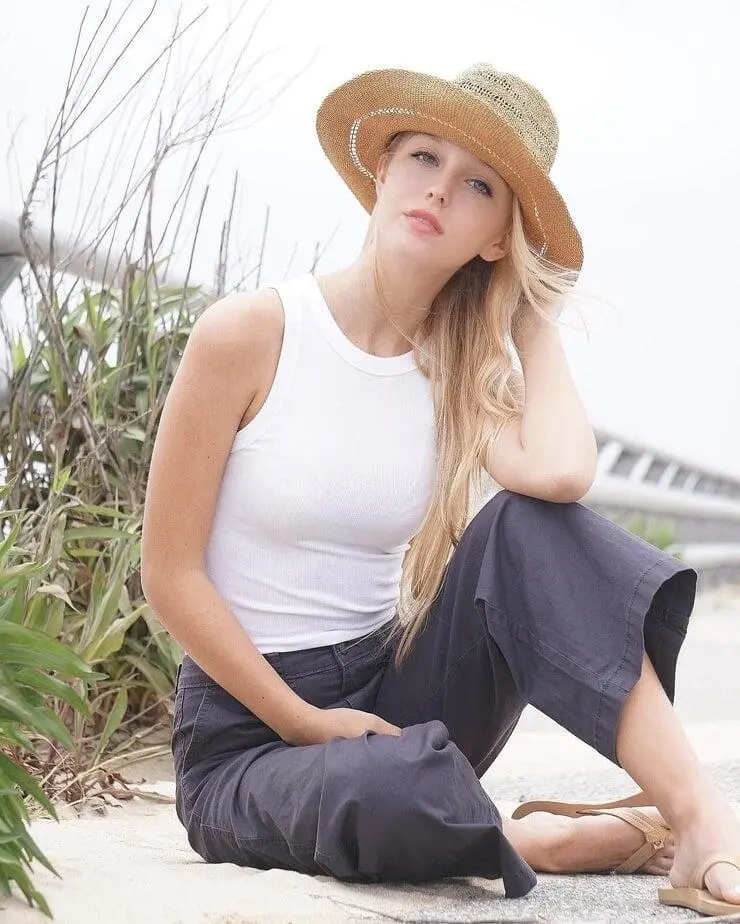 Escort Model Morgan Cryer - 2