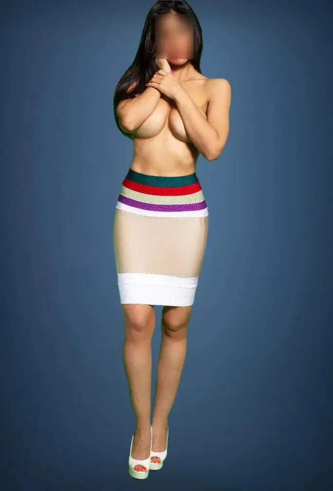 Escort Model Natasha Fire - 5