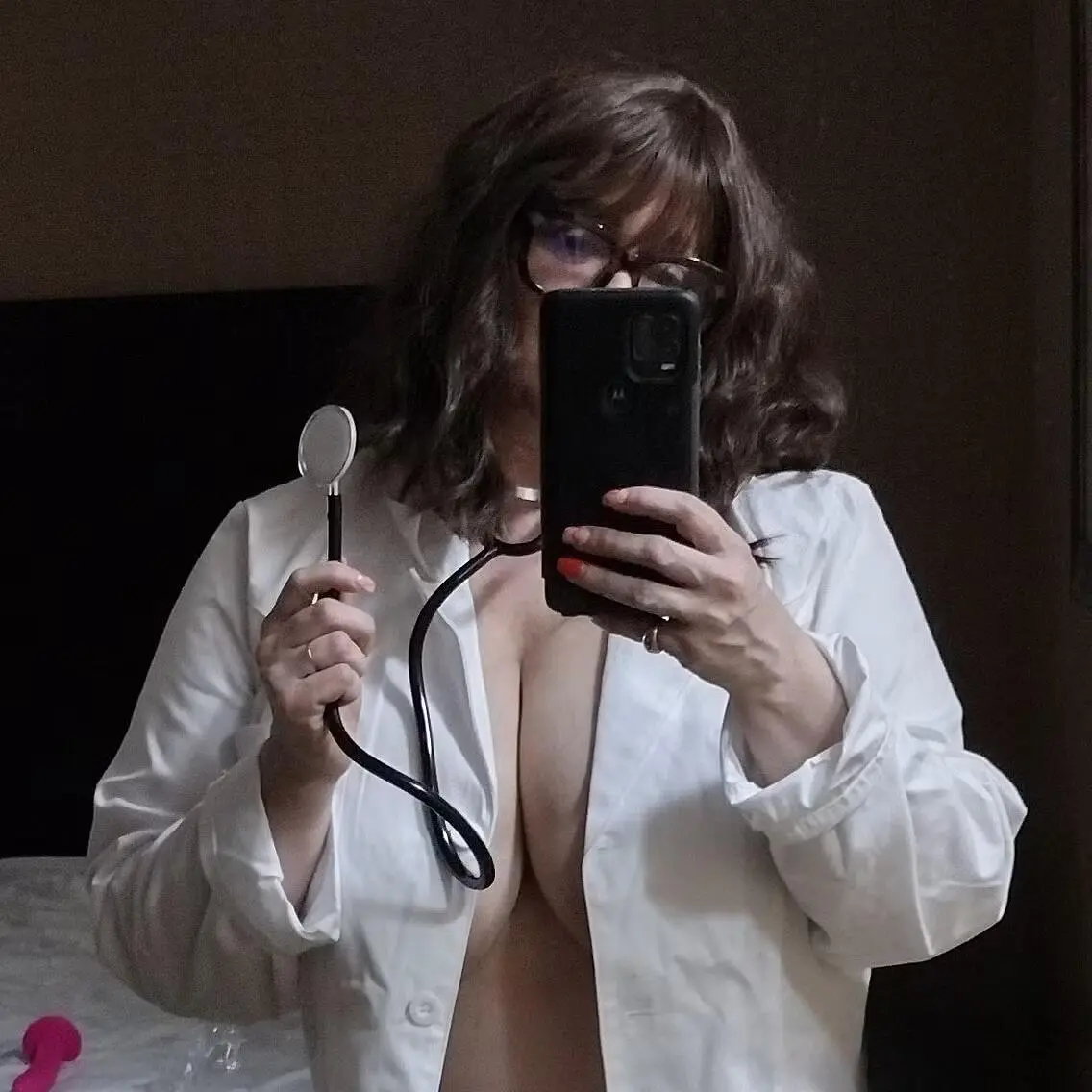 Escort Model Nina Luv