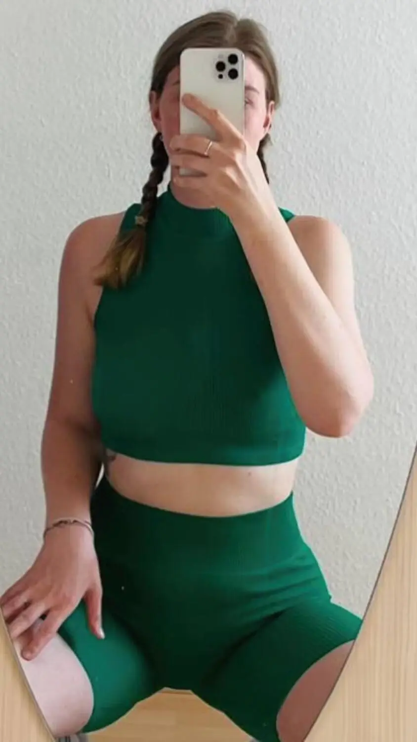 Escort Model Nikki - 5