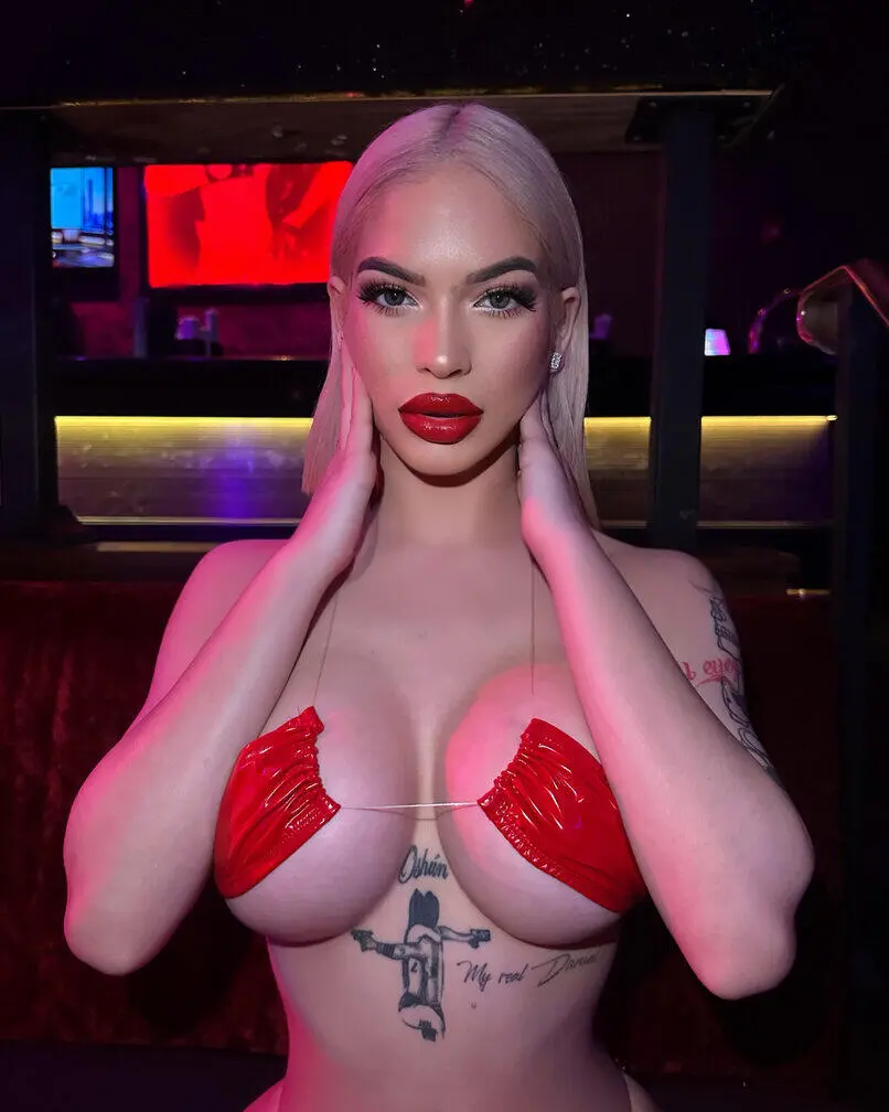 Escort Model Paris