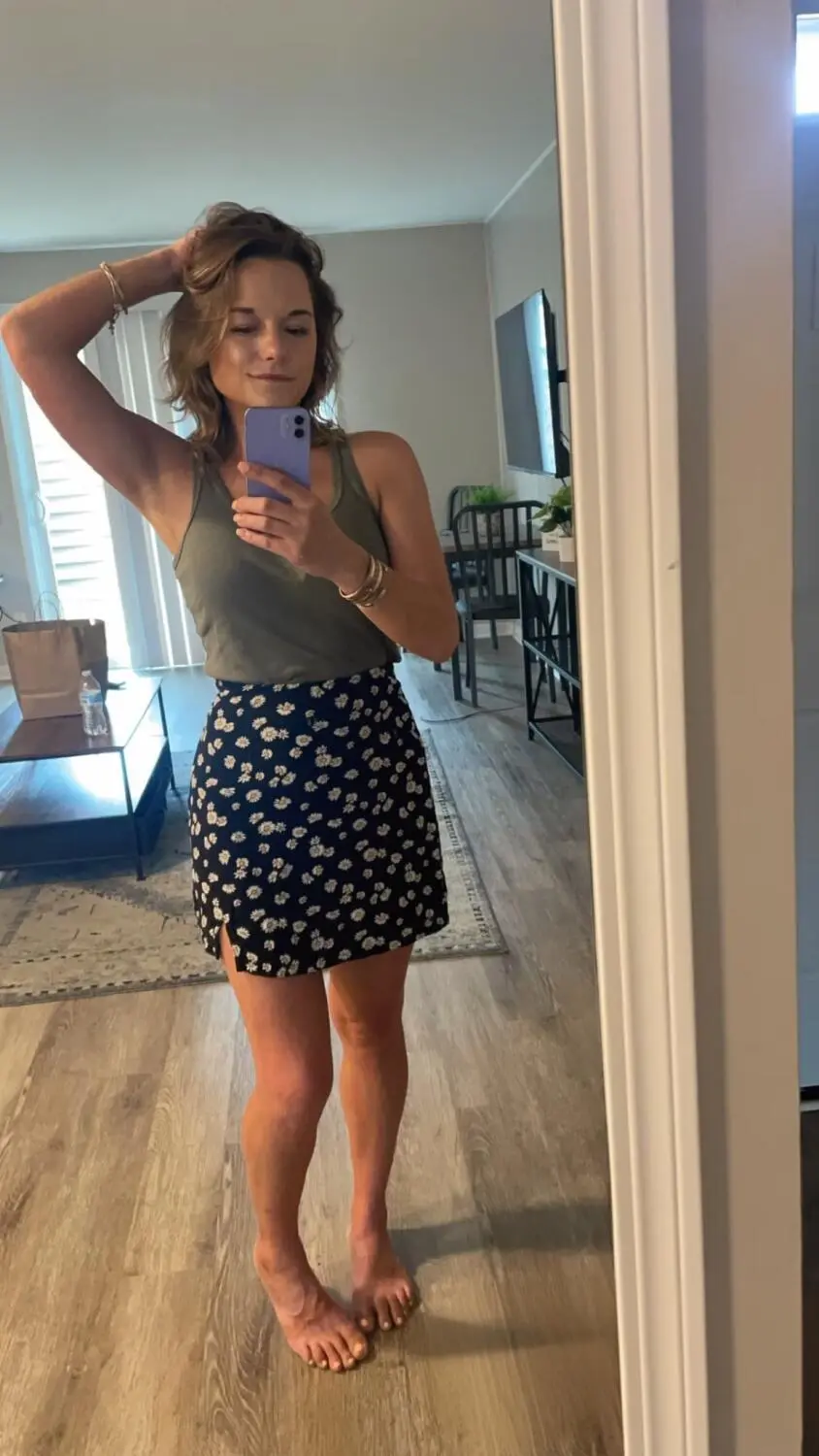 Escort Model Rose - 5