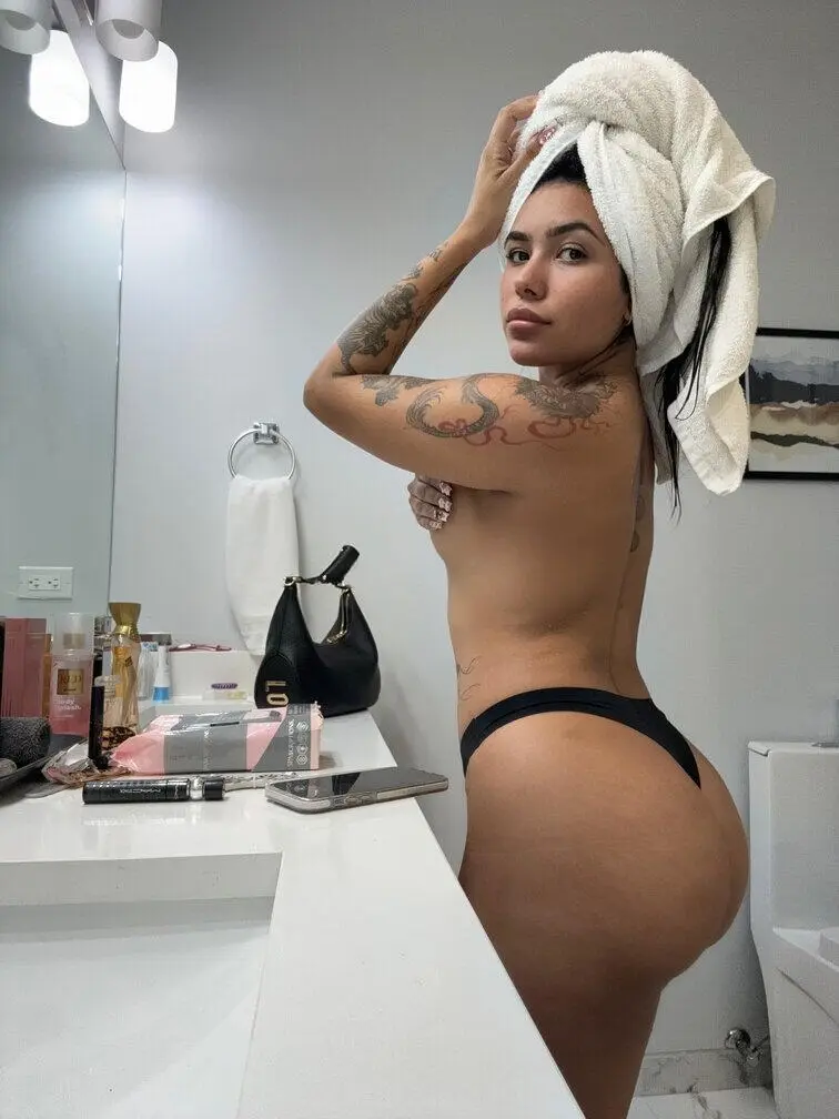 Escort Model Rose