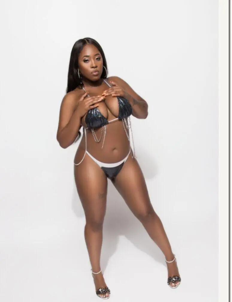Escort Model Roxy - 5
