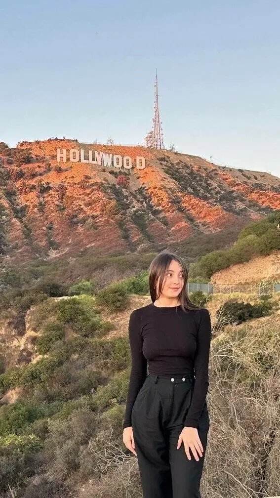 Escort Model Sasha - 4