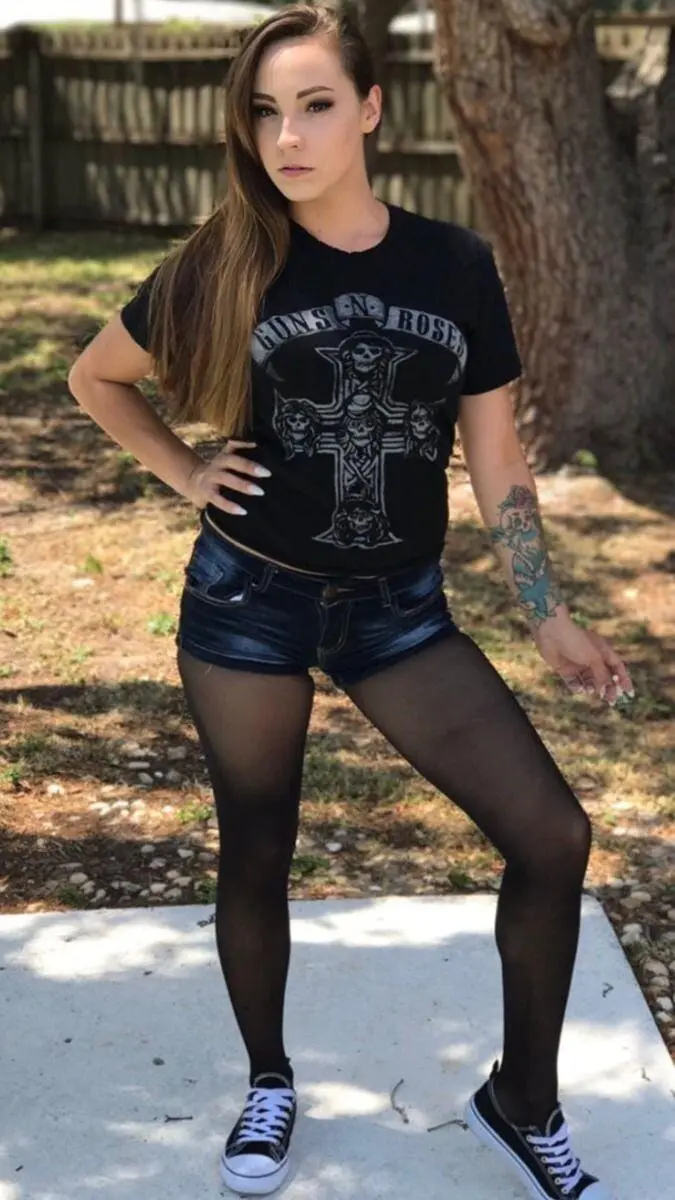 Escort Model Sasha Foxxx - 3