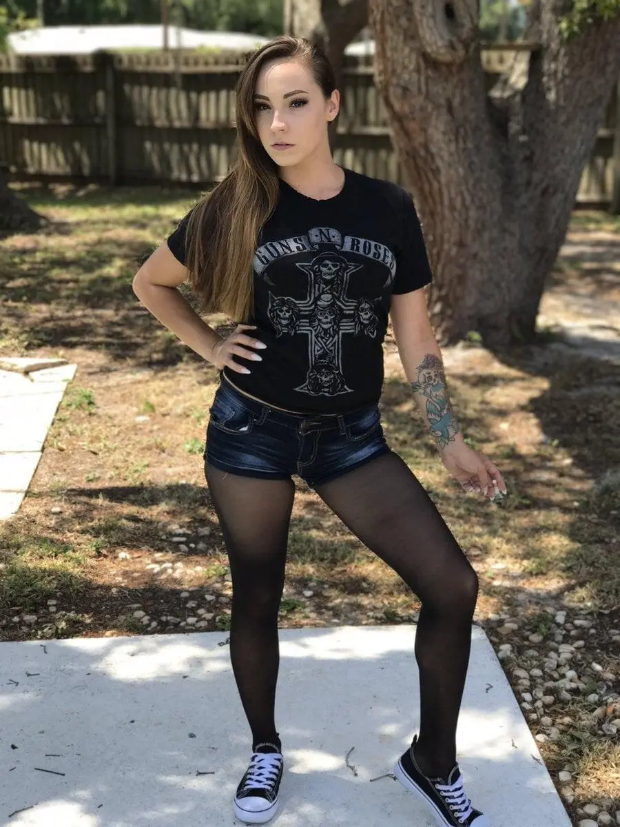 Escort Model Sasha Foxxx - 2