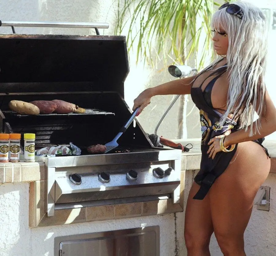 Escort Model Sexy Barbie - 10